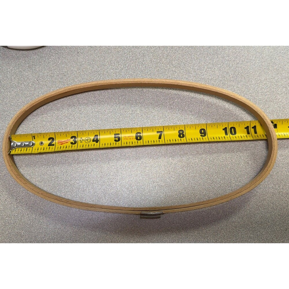 Vintage Gibbs Oval Wooden Holdtite Embroidery Hoop 6" x 12" Made in USA See Pics